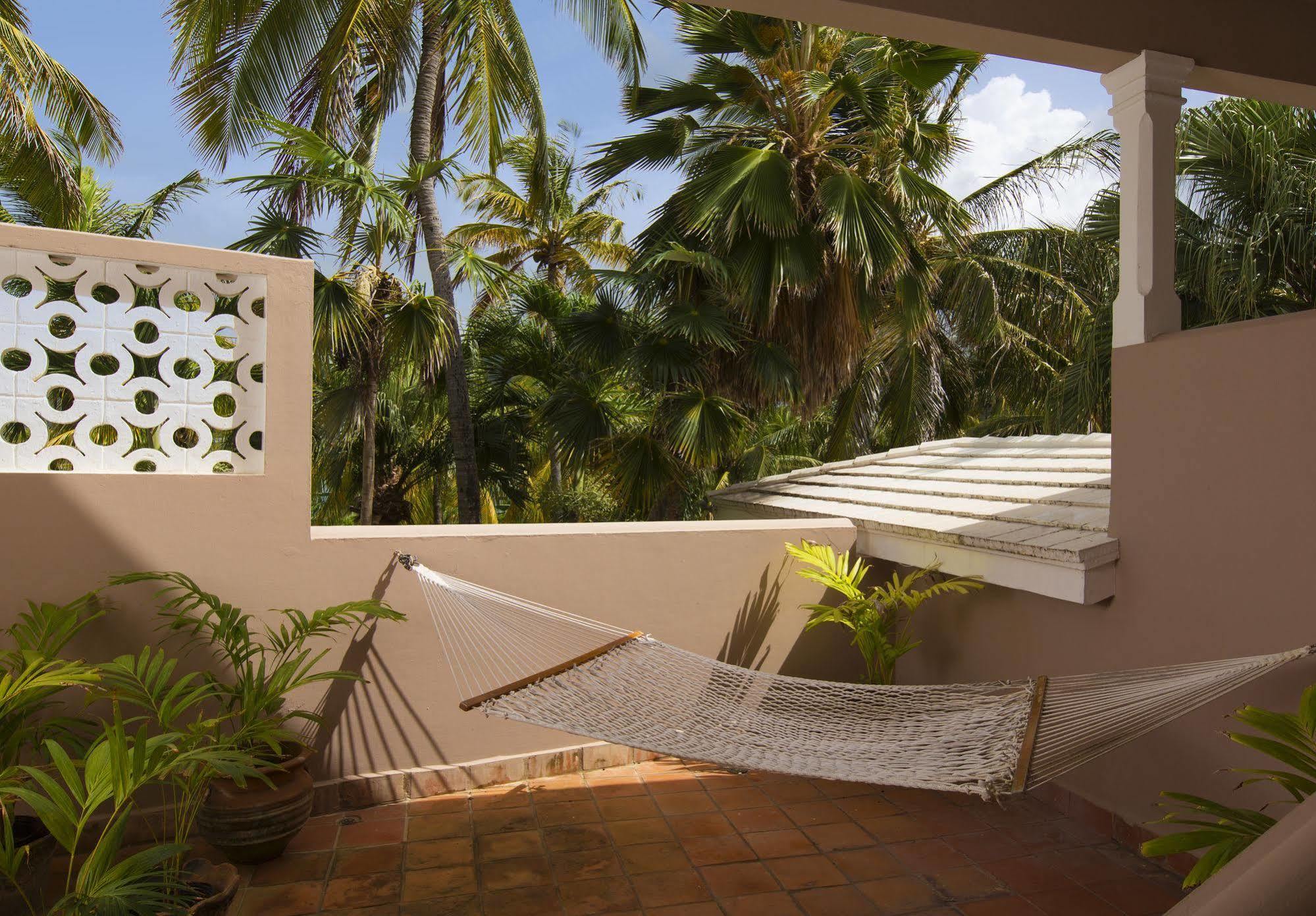 Curtain Bluff Hotel Old Road Bagian luar foto